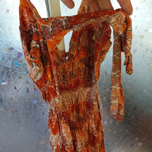 Elegant Orange Patterned Maxi Dress - Picture 6 of 12